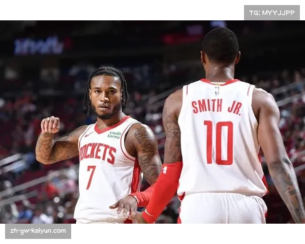 火箭124比109轻取灰熊 7人得分上双团队篮球助5连胜